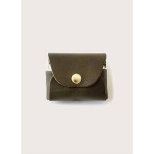 NEW WP STANDARD women's leather airpods case in olive